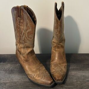 Ariat Boots 8.5 B
